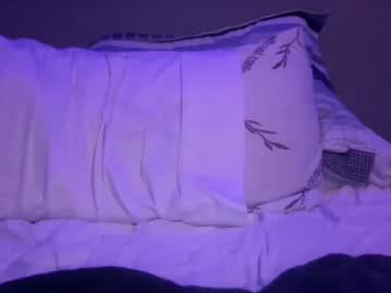 Rosensamx Chaturbate stream image from February 13, 2025