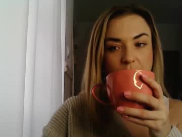 Ashleyextasy Chaturbate stream image from February 13, 2025