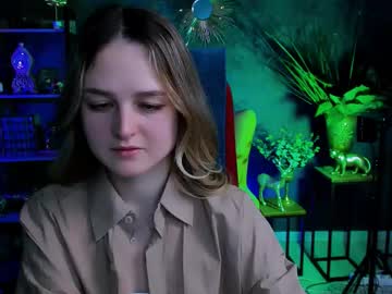 Deboralarson Chaturbate stream image from February 13, 2025