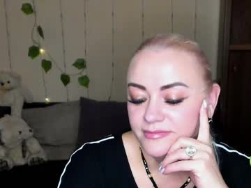 Milana_Candymlf Chaturbate stream image from February 13, 2025