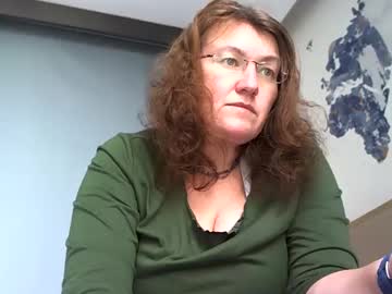 Starlagurl Chaturbate stream image from February 13, 2025