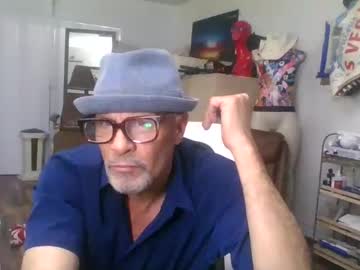 Suckitu812 Chaturbate stream image from February 13, 2025