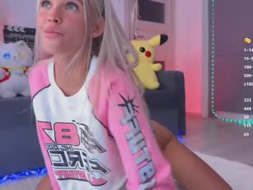 Blush_Mikki Chaturbate stream image from February 13, 2025