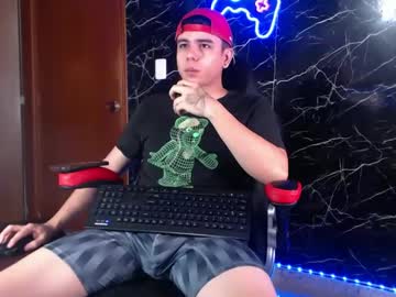 Maty_Hard Chaturbate stream image from February 13, 2025