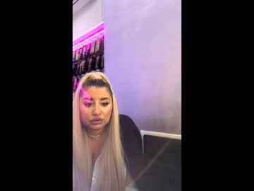 Rareblonde__ Chaturbate stream image from February 13, 2025