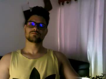 Edgaroos Chaturbate stream image from February 13, 2025