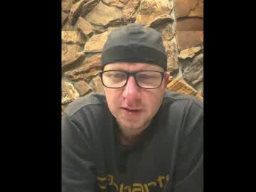 Hungsingledad79 Chaturbate stream image from February 13, 2025