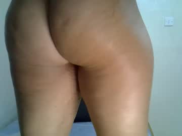 Sexxieequeen Chaturbate stream image from February 13, 2025