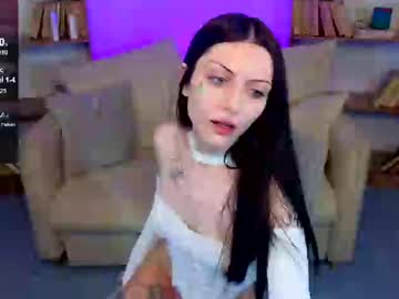 Jenniferpetsch Chaturbate stream image from February 13, 2025