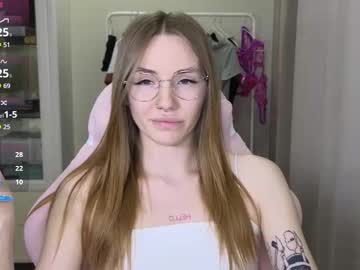 Littlevildevil Chaturbate stream image from February 13, 2025