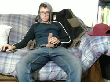 Gdanch Chaturbate stream image from February 13, 2025
