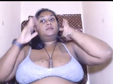 Indiancoco Chaturbate stream image from February 13, 2025