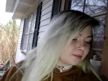 Kipsy420 Chaturbate stream image from February 13, 2025