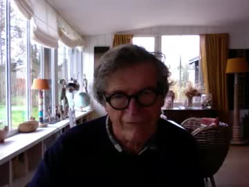 Macmiche Chaturbate stream image from February 13, 2025