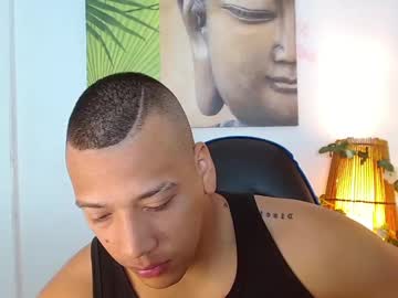 Tom_Muscle1 Chaturbate stream image from February 13, 2025