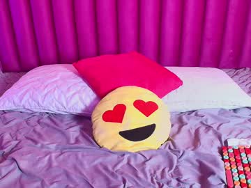 Brownbunnieee_ Chaturbate stream image from February 13, 2025