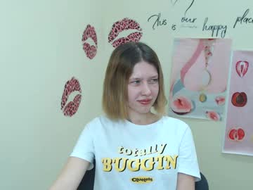 Crystalgirl__ Chaturbate stream image from February 13, 2025
