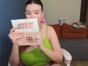 Holly_Llina Chaturbate stream image from February 13, 2025