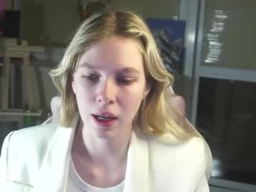 Soft_Kate Chaturbate stream image from February 13, 2025