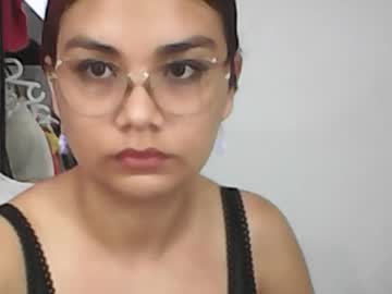 Brunette_Dan Chaturbate stream image from February 13, 2025