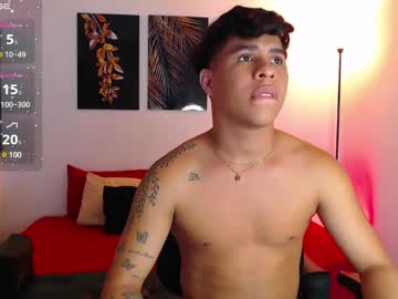 Harley_Samm Chaturbate stream image from February 13, 2025