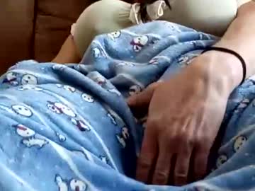Bigloggzz Chaturbate stream image from February 13, 2025