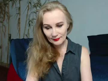Cherry_Blossomsx Chaturbate stream image from February 13, 2025
