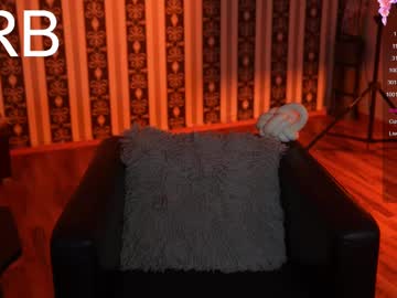Emma_Layla Chaturbate stream image from February 13, 2025