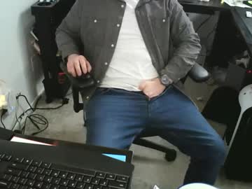 Hardyhar702 Chaturbate stream image from February 13, 2025