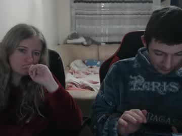 Jenisandpeter Chaturbate stream image from February 13, 2025