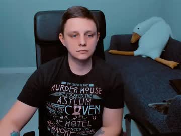 Dan_Cute Chaturbate stream image from February 13, 2025