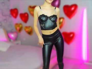 Alanamell Chaturbate stream image from February 13, 2025