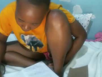 Avreel_ Chaturbate stream image from February 13, 2025