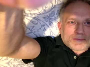 Badger150 Chaturbate stream image from February 13, 2025