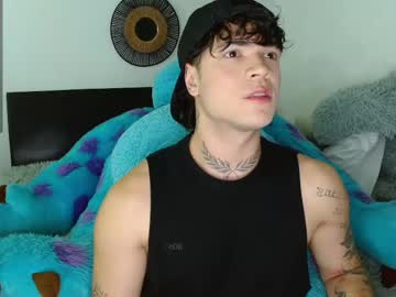 Banksross Chaturbate stream image from February 13, 2025