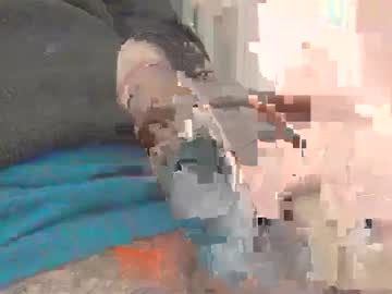 Menuke Chaturbate stream image from February 13, 2025
