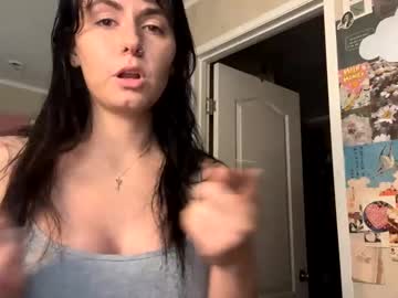 Thebunni Chaturbate stream image from February 13, 2025