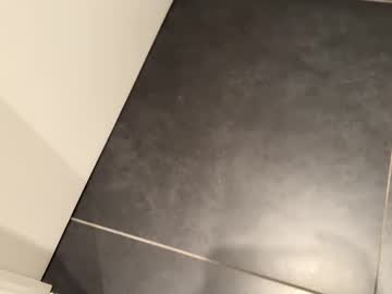Vm93m Chaturbate stream image from February 13, 2025