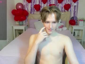 Arthur_Wood77 Chaturbate stream image from February 13, 2025