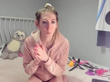 Jenbydoll Chaturbate stream image from February 13, 2025
