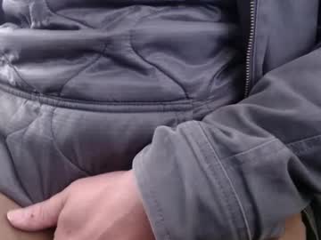 Luckydusty Chaturbate stream image from February 13, 2025