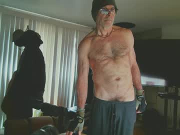 Moondanceraa Chaturbate stream image from February 13, 2025