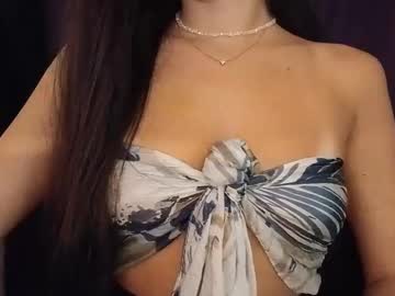 Sexyideusa Chaturbate stream image from February 13, 2025