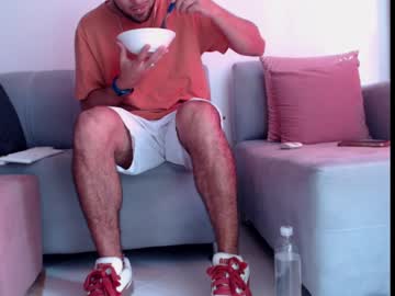 Skinnylatin69 Chaturbate stream image from February 13, 2025