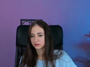 Emmawatttsonn Chaturbate stream image from February 13, 2025