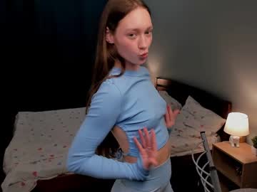 Fannyboozer Chaturbate stream image from February 13, 2025