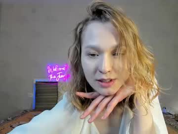 Fia_Lasagne_ Chaturbate stream image from February 13, 2025