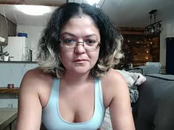I_Fetishize_U Chaturbate stream image from February 13, 2025