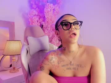 Khelany_Isyy Chaturbate stream image from February 13, 2025