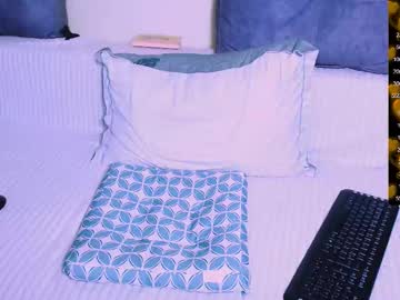 Lina_Owl Chaturbate stream image from February 13, 2025